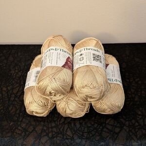 Silky Soft Yarn By Loops & Threads